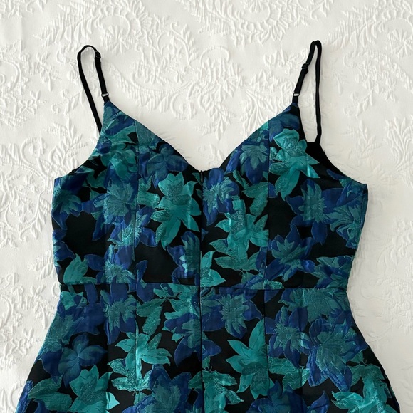 NWOT Lulus Ready for Festivities Blue Multi Floral Jacquard Mini Dress Medium - Picture 6 of 9